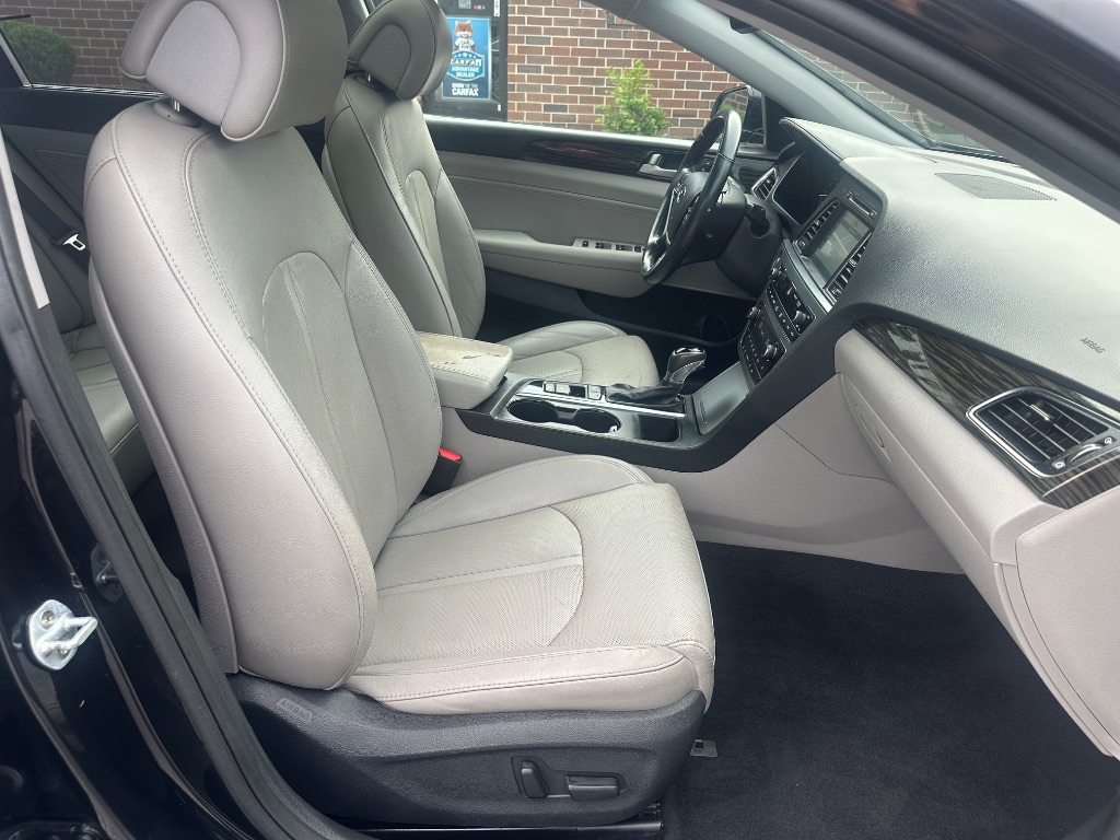 2016 Hyundai Sonata - $9,999