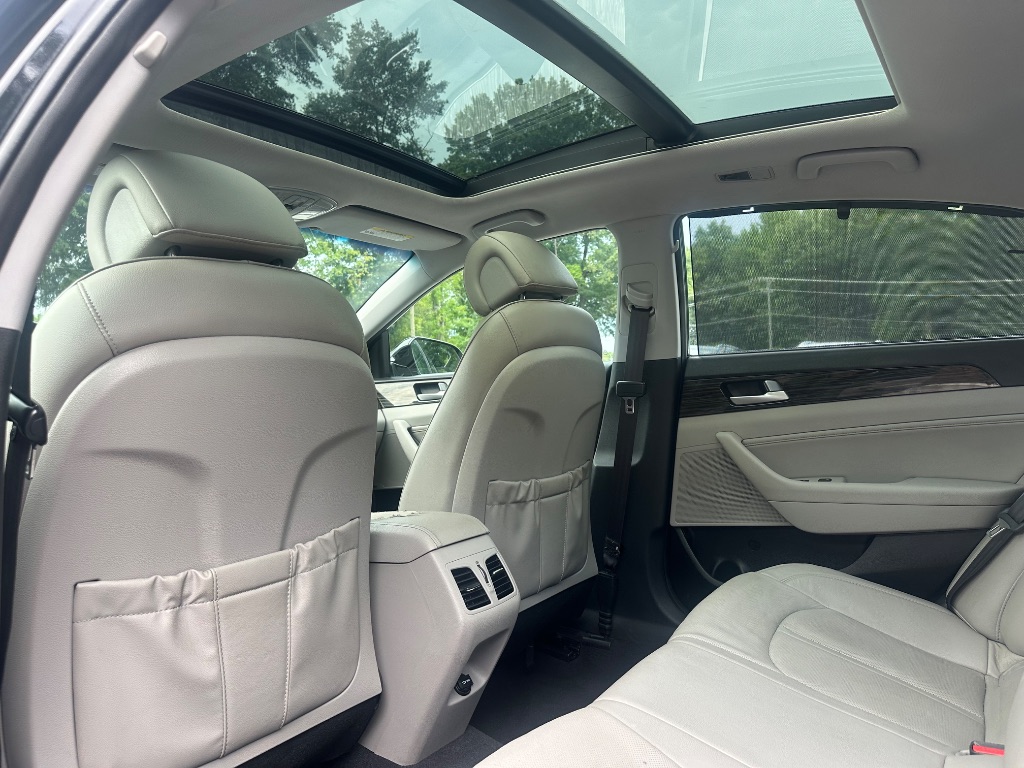 2016 Hyundai Sonata - $9,999