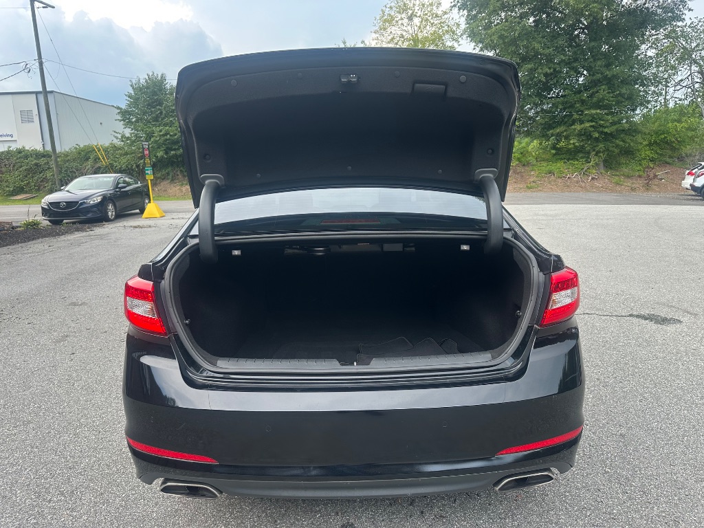 2016 Hyundai Sonata - $9,999