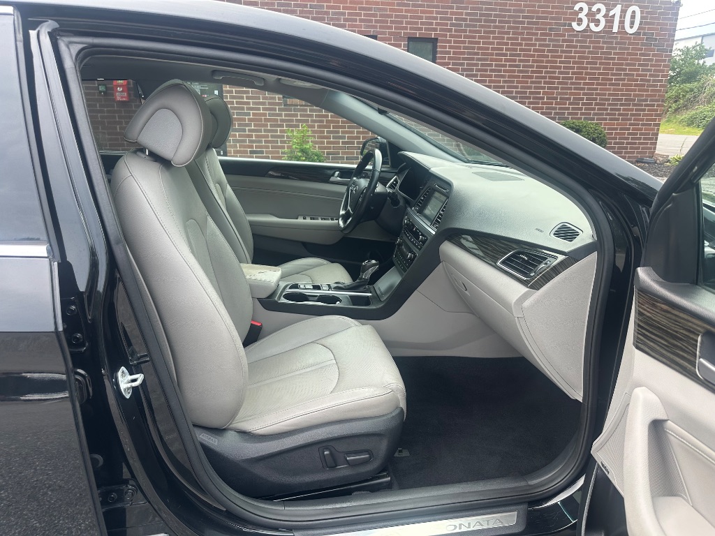 2016 Hyundai Sonata - $9,999