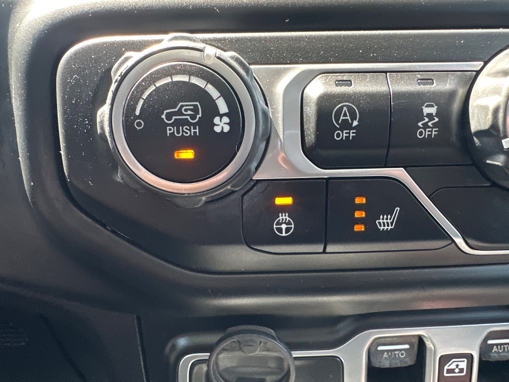 2018 Jeep Wrangler - $15,499