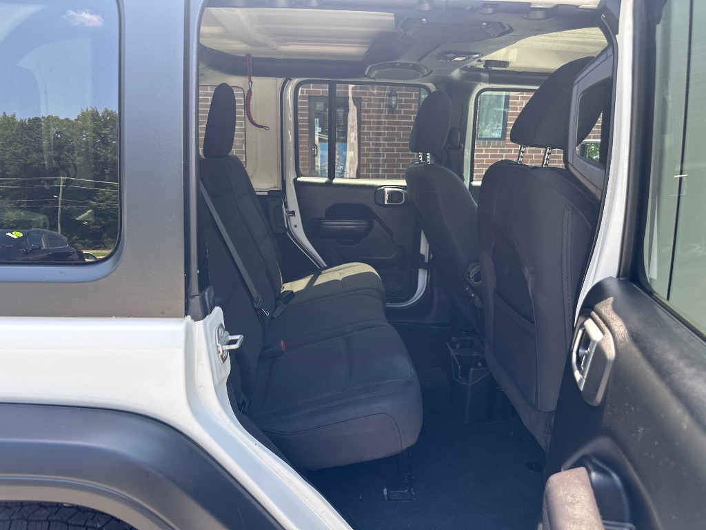 2018 Jeep Wrangler - $15,499