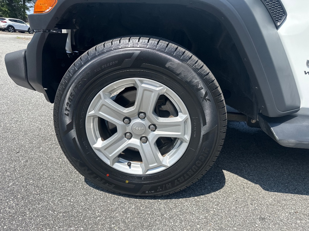 2018 Jeep Wrangler - $15,499