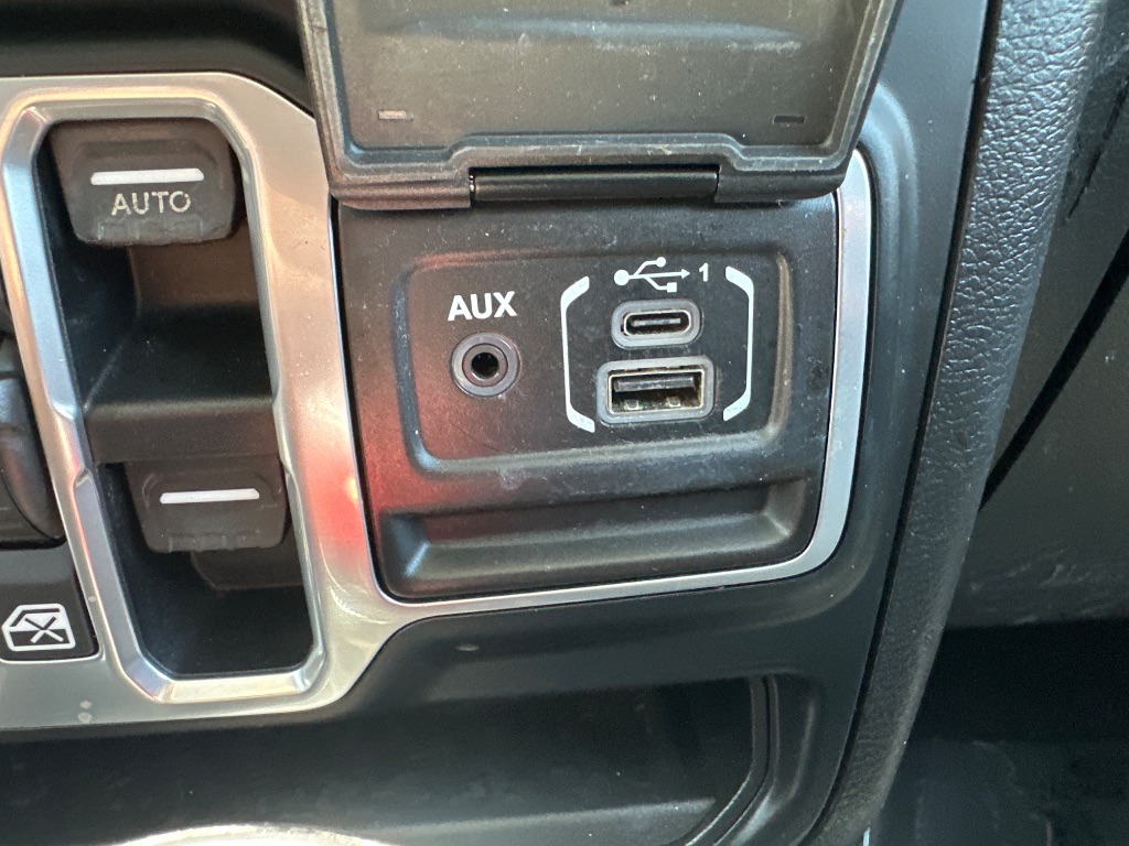 2018 Jeep Wrangler - $15,499