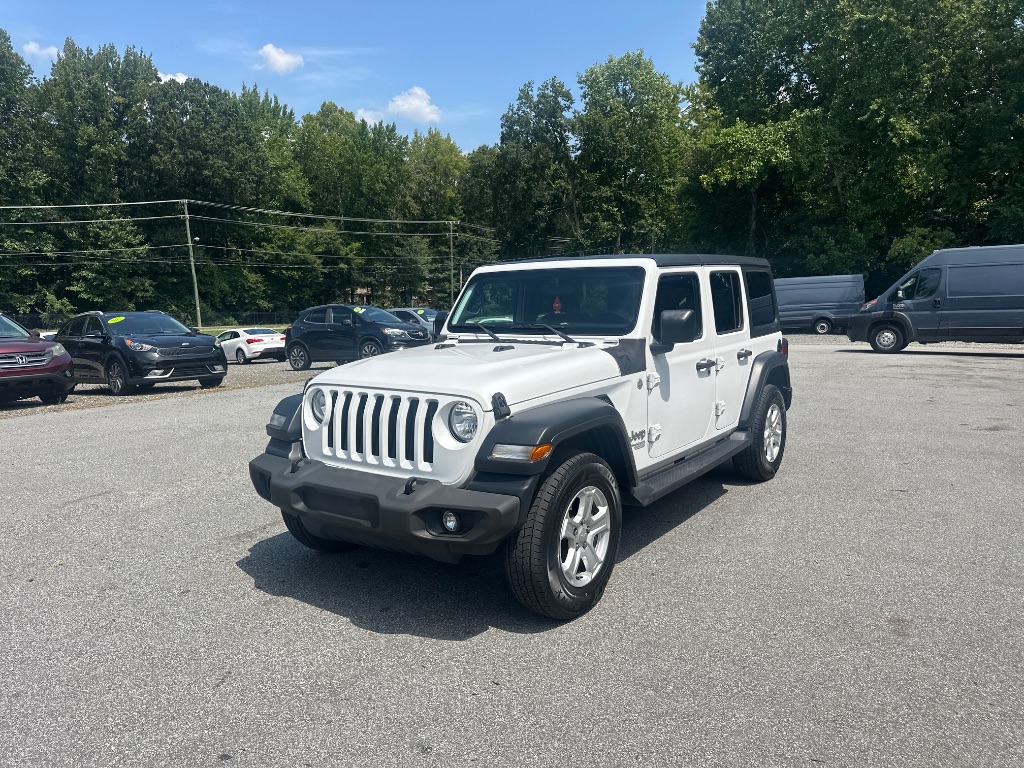 2018 Jeep Wrangler - $15,499
