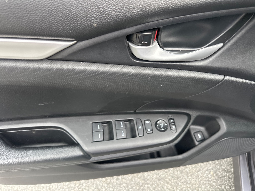 2021 Honda Civic - $15,999