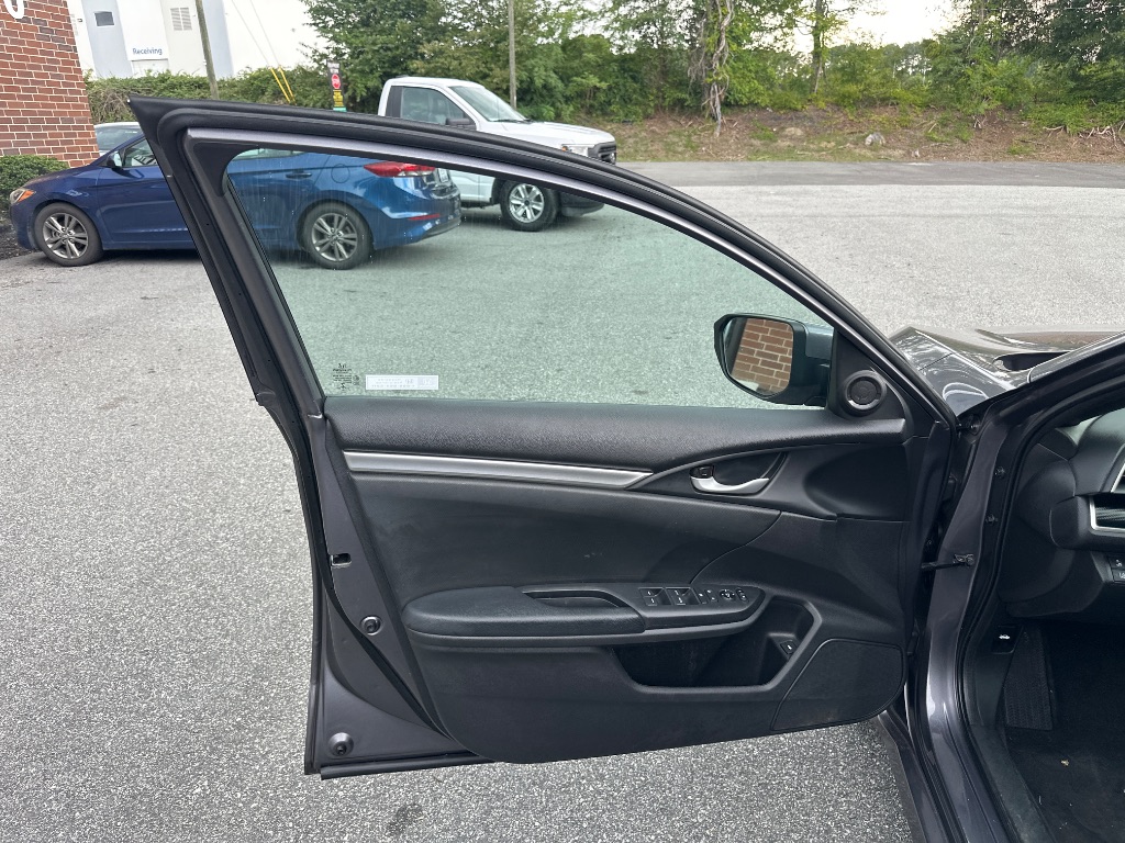 2021 Honda Civic - $15,999