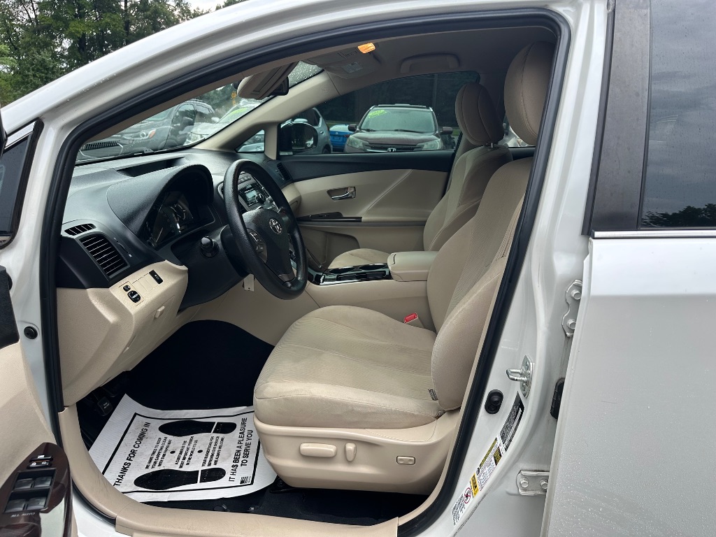 2009 Toyota Venza - $5,999