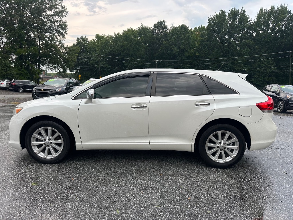 2009 Toyota Venza - $5,999