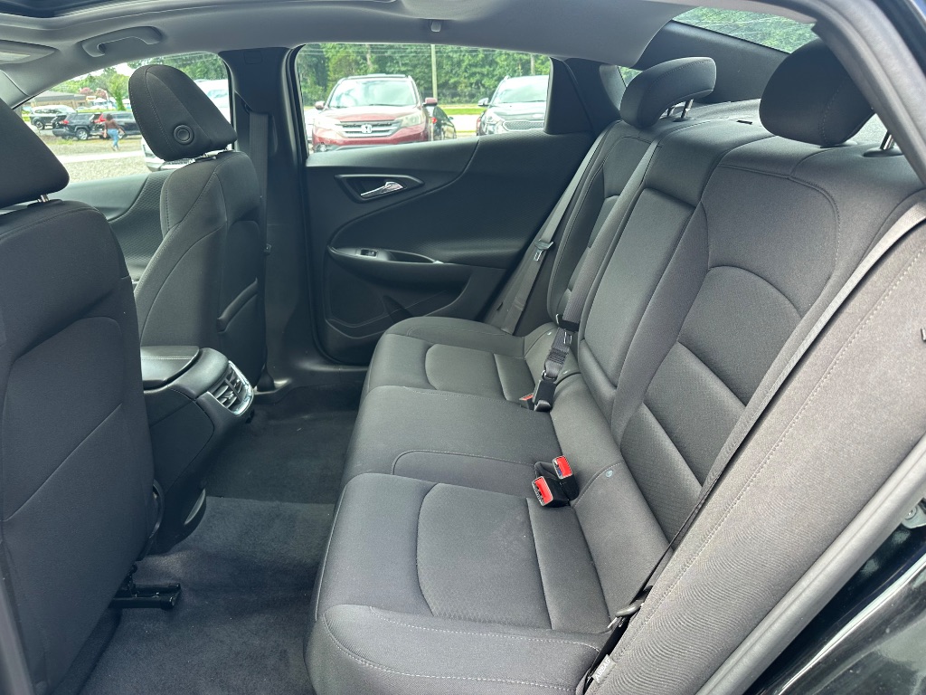 2024 Chevrolet Malibu - $13,499