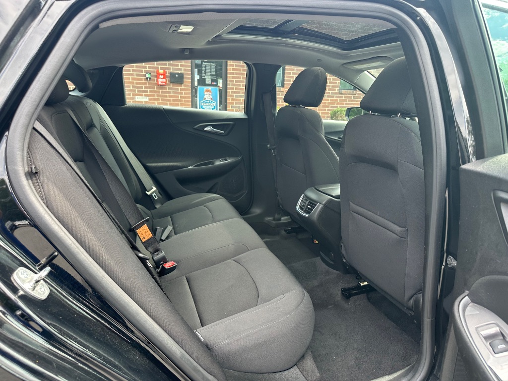 2024 Chevrolet Malibu - $13,499