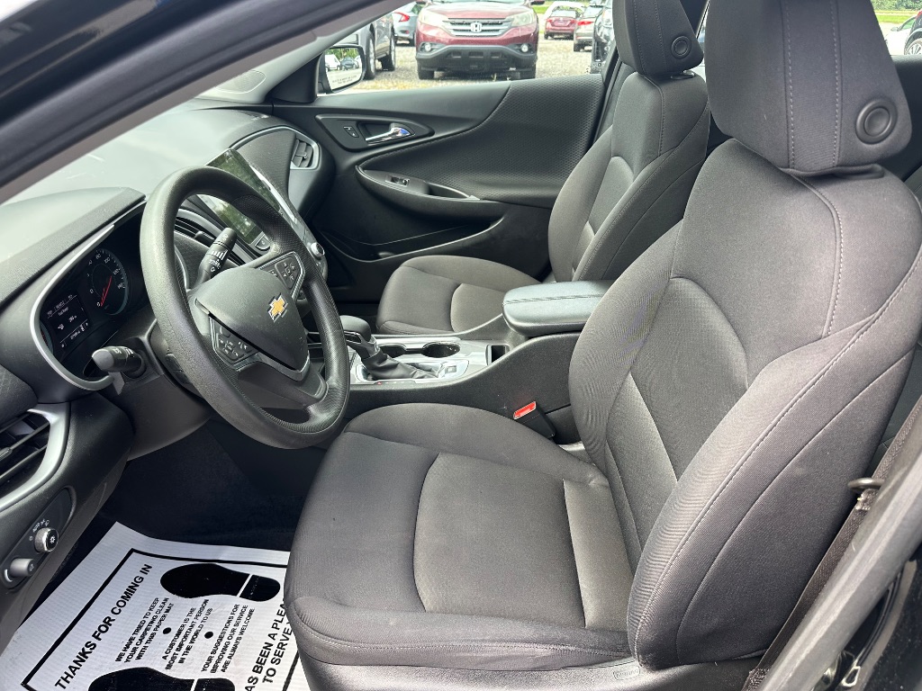 2024 Chevrolet Malibu - $13,499