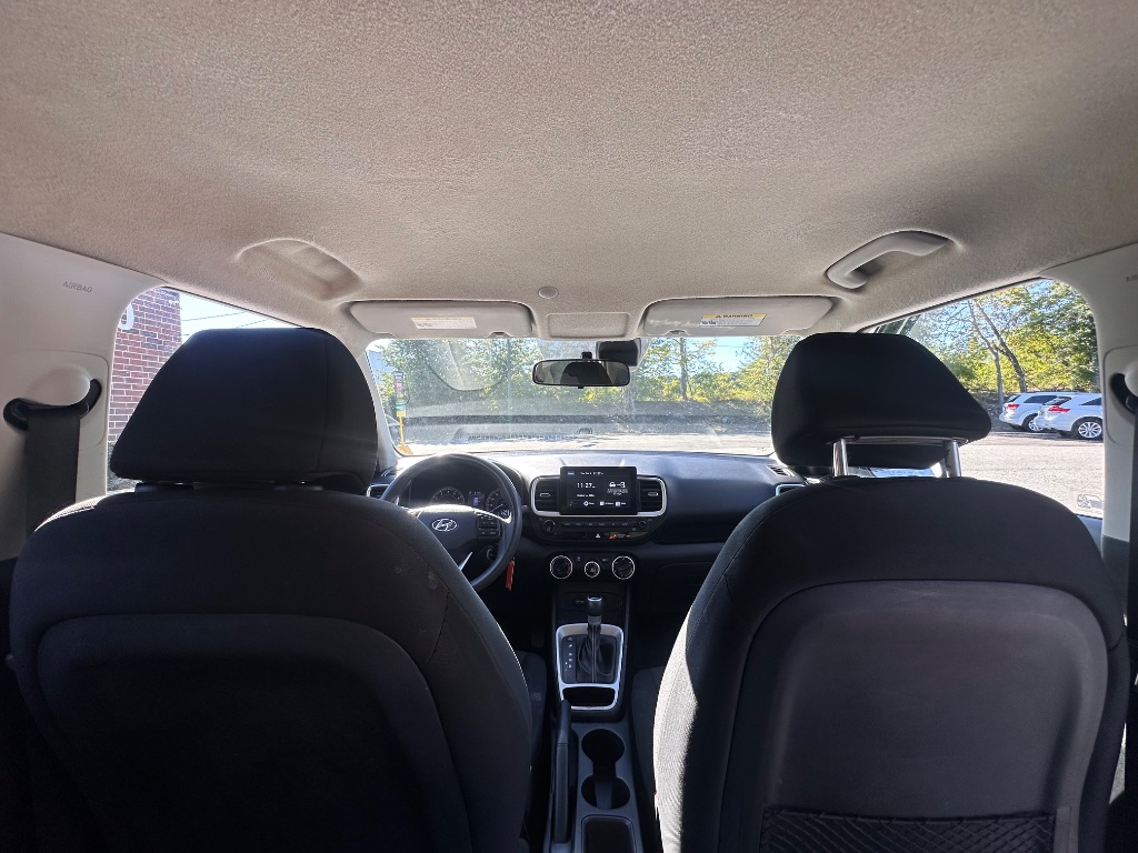 2021 Hyundai Venue - $10,999