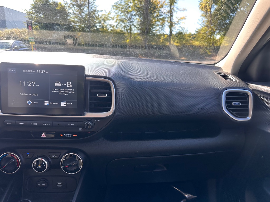 2021 Hyundai Venue - $10,999