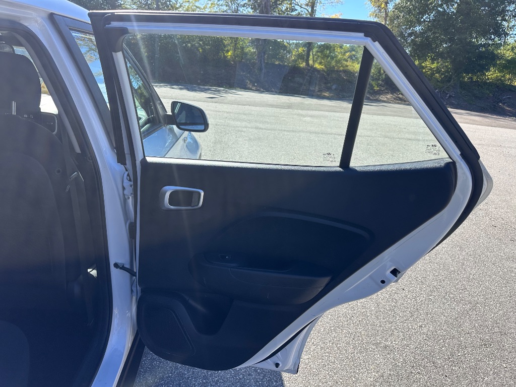 2021 Hyundai Venue - $10,999