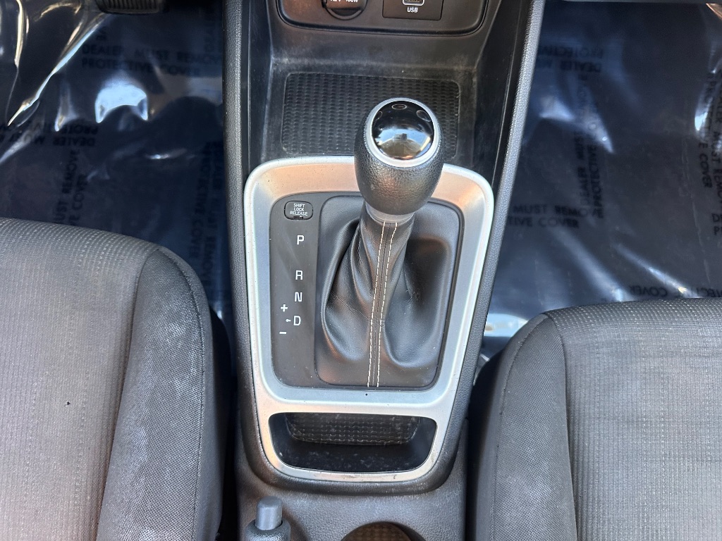 2021 Hyundai Venue - $10,999