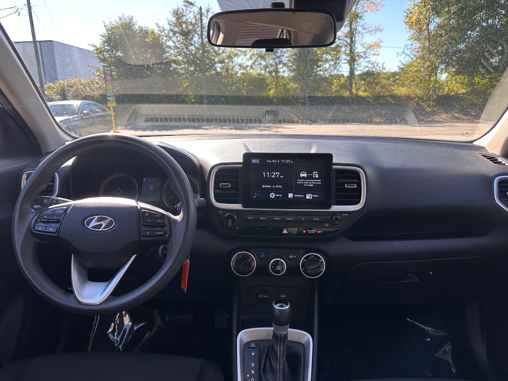 2021 Hyundai Venue - $10,999