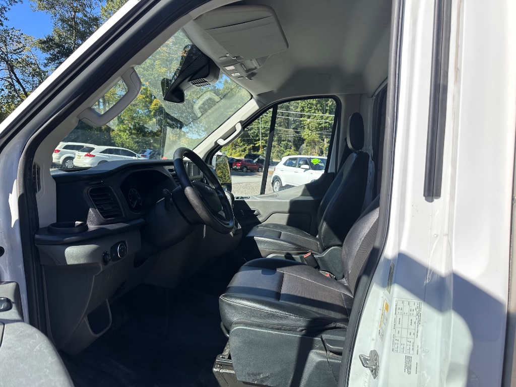 2022 Ford Transit - $29,999
