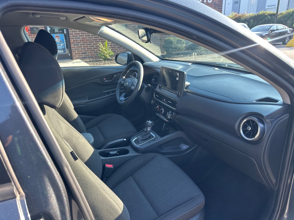 2022 Hyundai Kona - $11,499