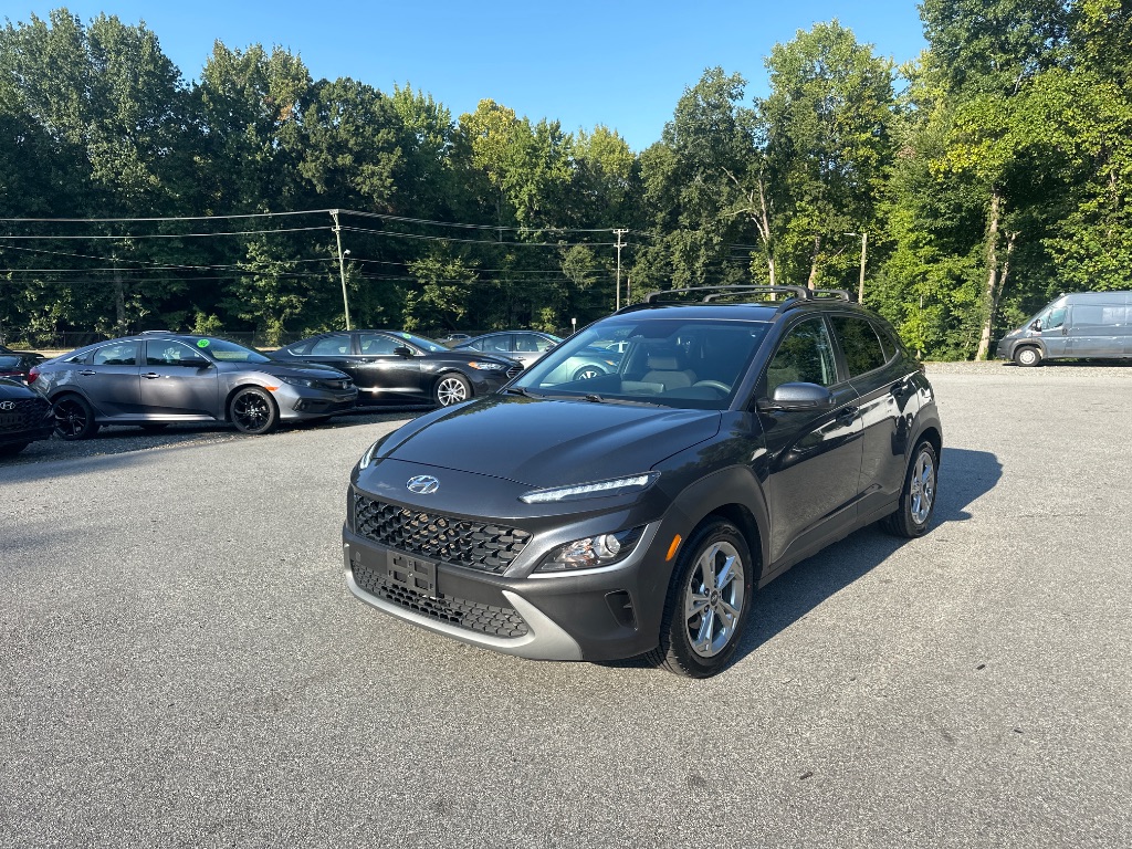 2022 Hyundai Kona - $11,499