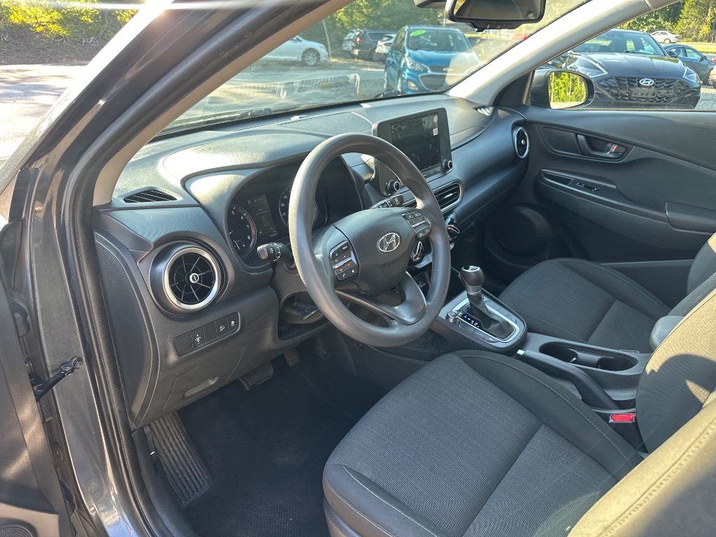 2022 Hyundai Kona - $11,499
