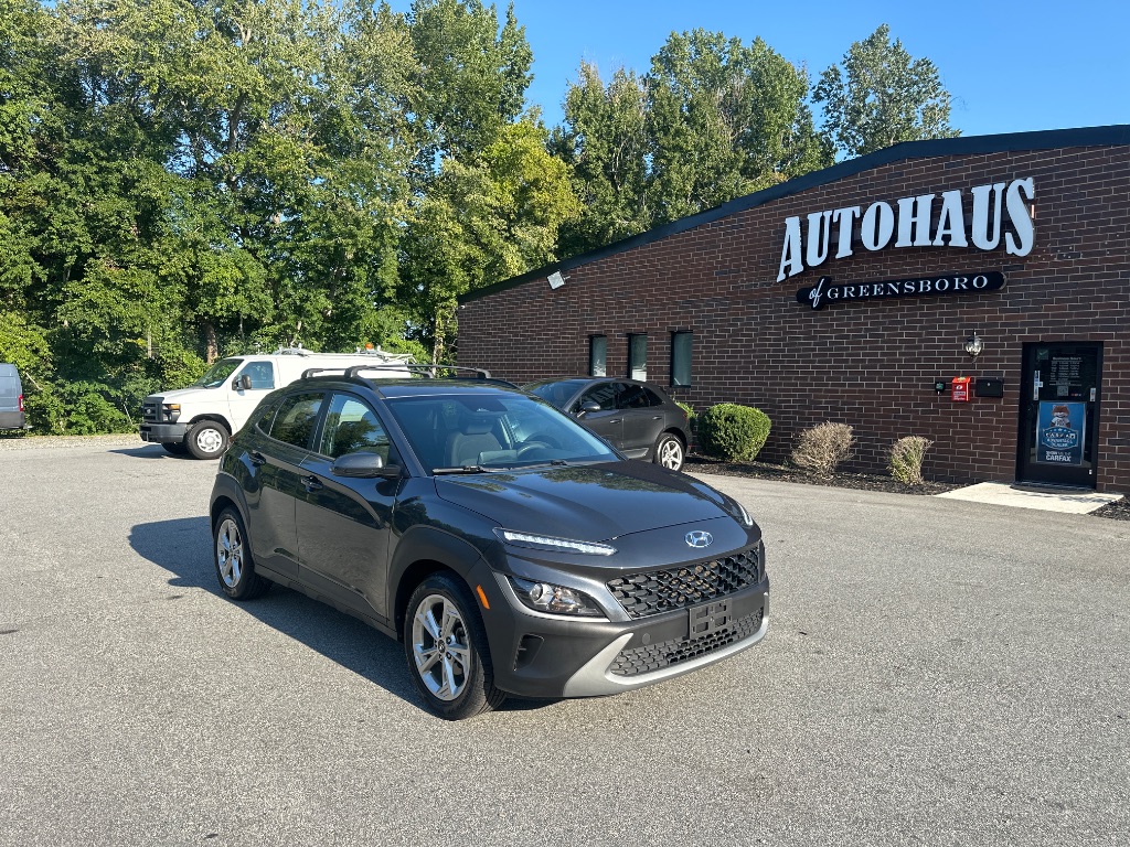 2022 Hyundai Kona - $11,499