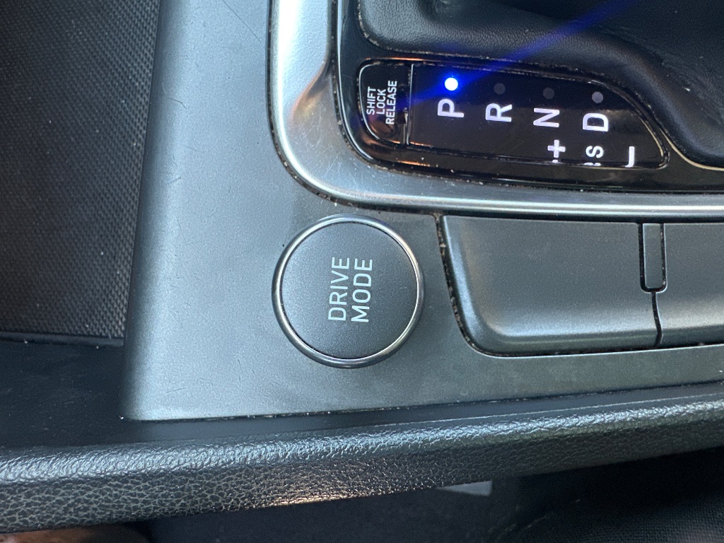 2022 Hyundai Kona - $11,499