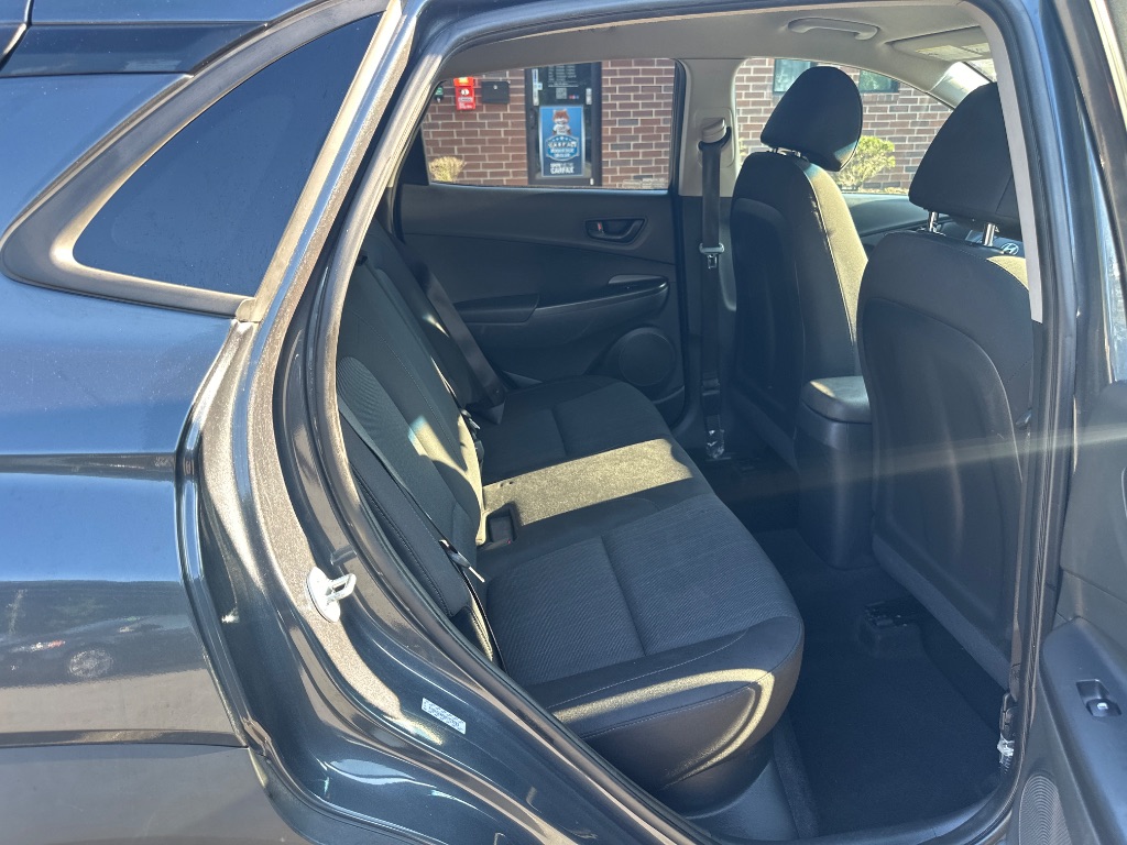 2022 Hyundai Kona - $11,499