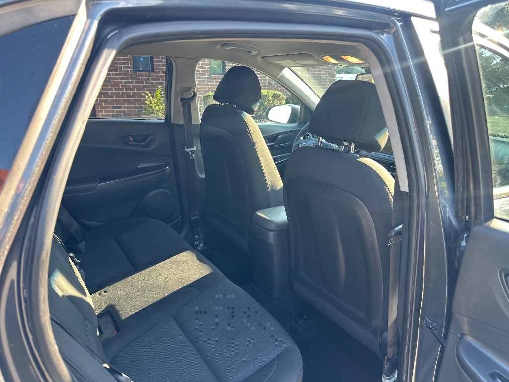 2022 Hyundai Kona - $11,499