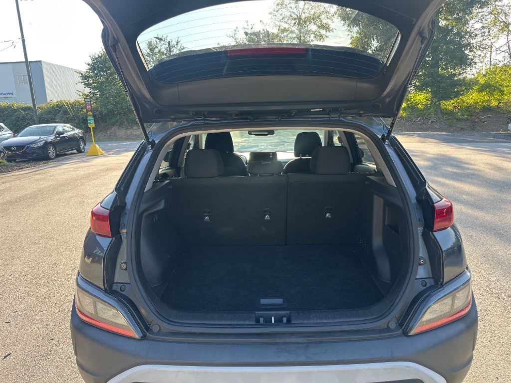 2022 Hyundai Kona - $11,499