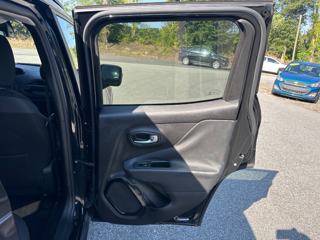 2017 Jeep Renegade - $10,999