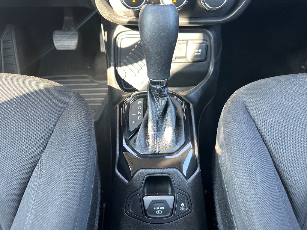 2017 Jeep Renegade - $10,999