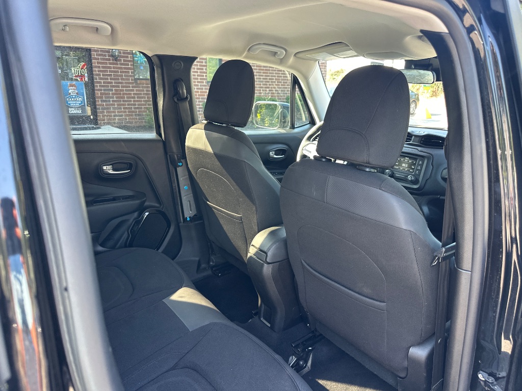 2017 Jeep Renegade - $10,999