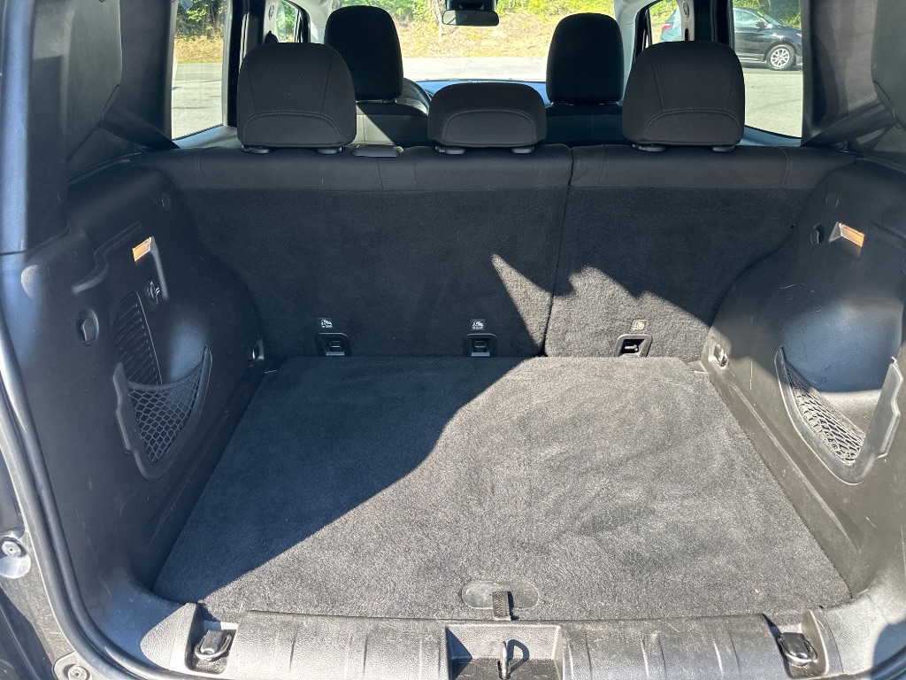 2017 Jeep Renegade - $10,999