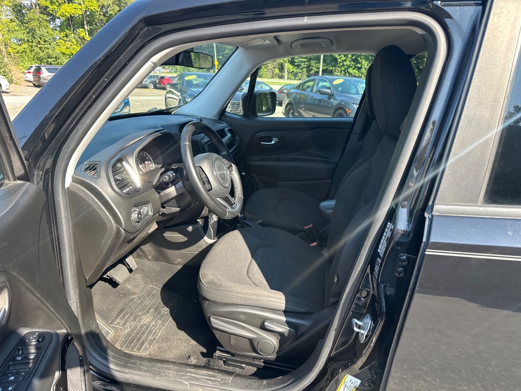 2017 Jeep Renegade - $10,999