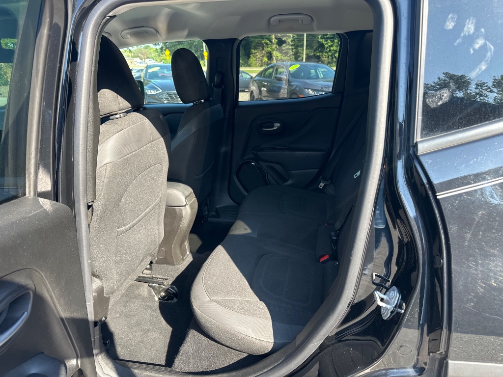 2017 Jeep Renegade - $10,999