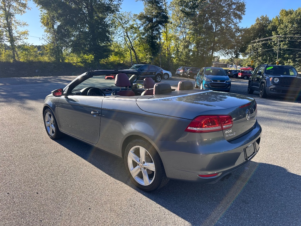2012 Volkswagen Eos - $8,999