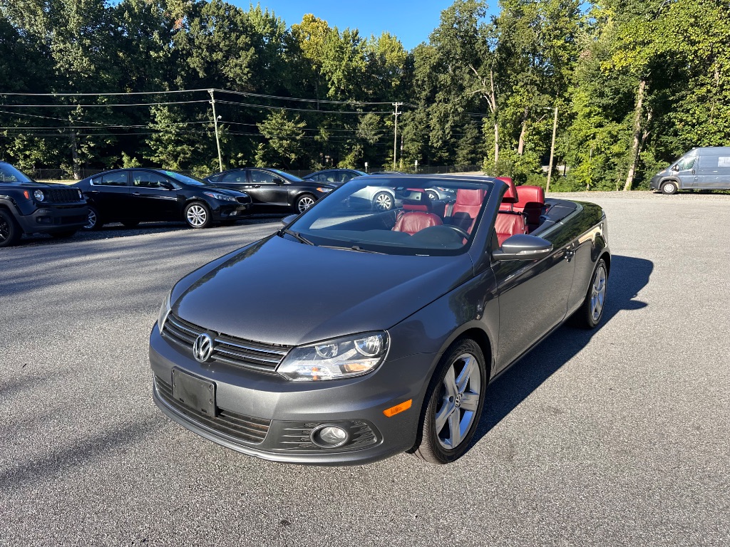 2012 Volkswagen Eos - $8,999