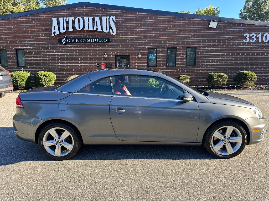 2012 Volkswagen Eos - $8,999