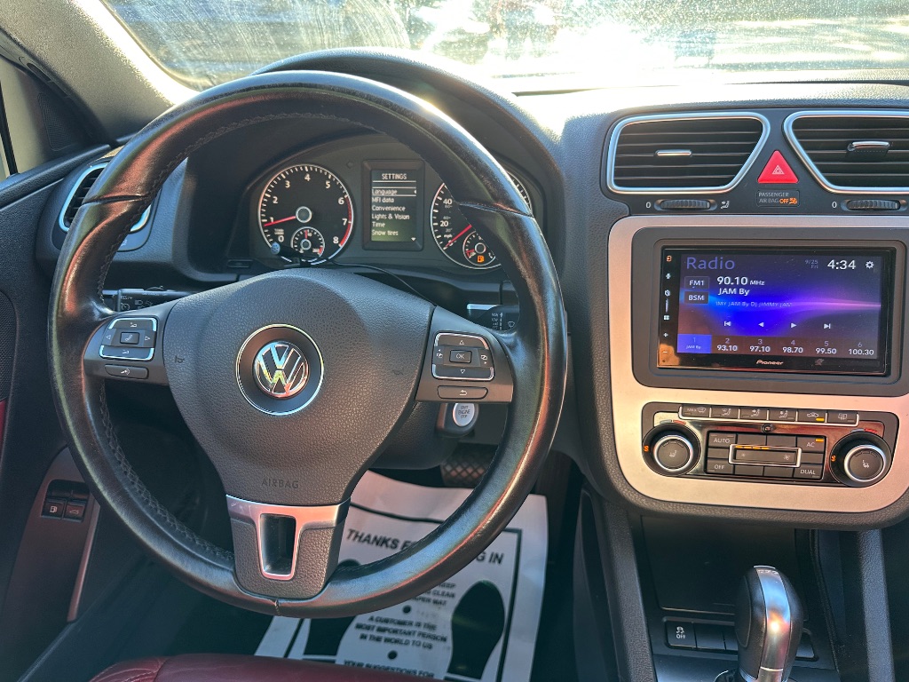 2012 Volkswagen Eos - $8,999