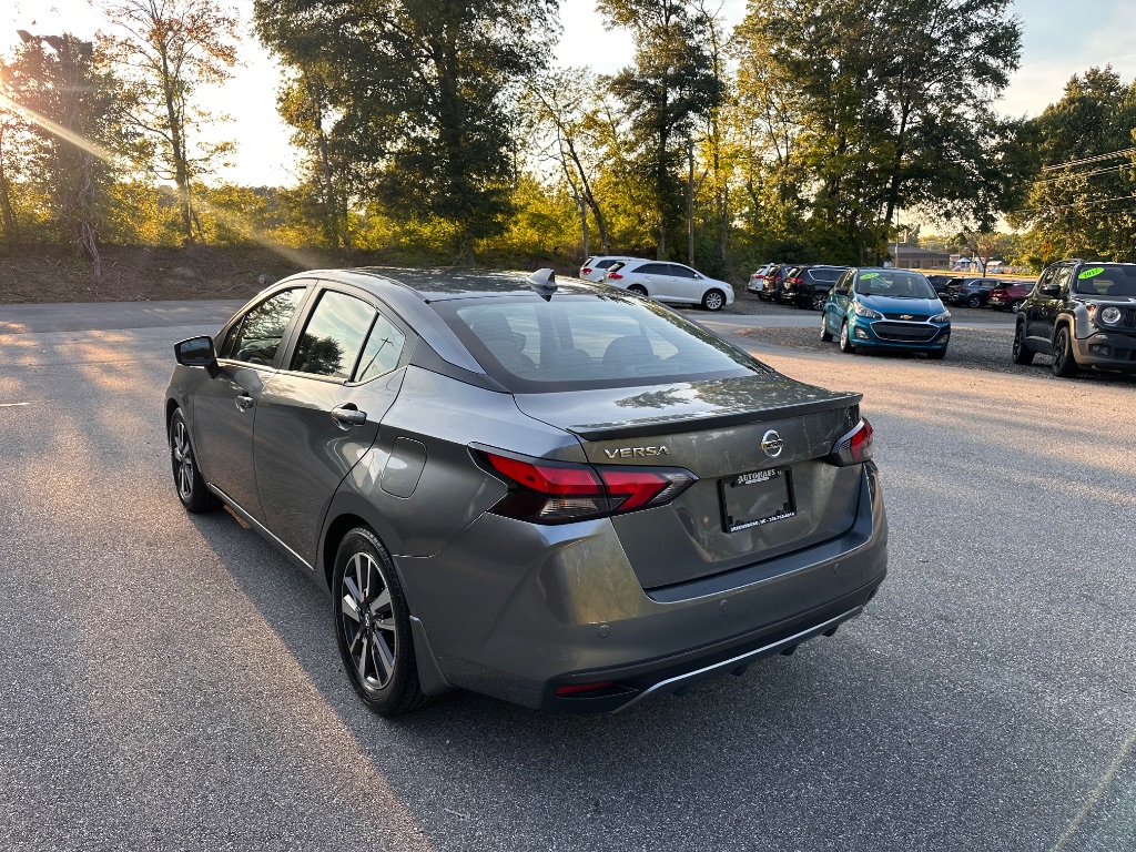 2022 Nissan Versa - $11,999