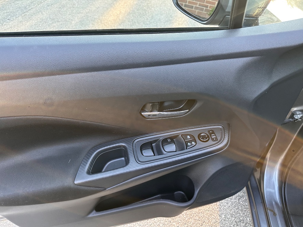2022 Nissan Versa - $11,999