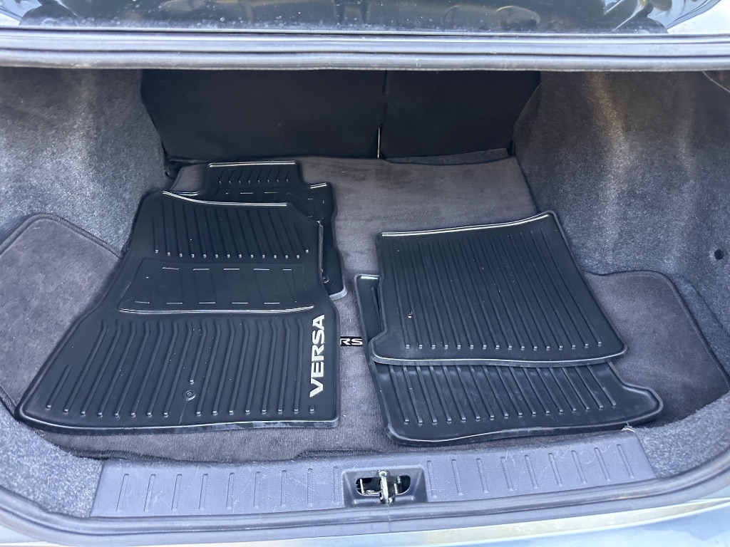 2022 Nissan Versa - $11,999