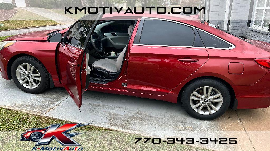 2016 Hyundai Sonata - $9,900