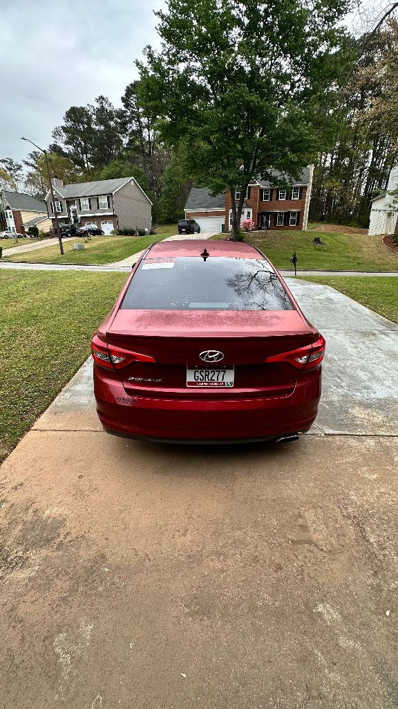 2016 Hyundai Sonata - $9,900