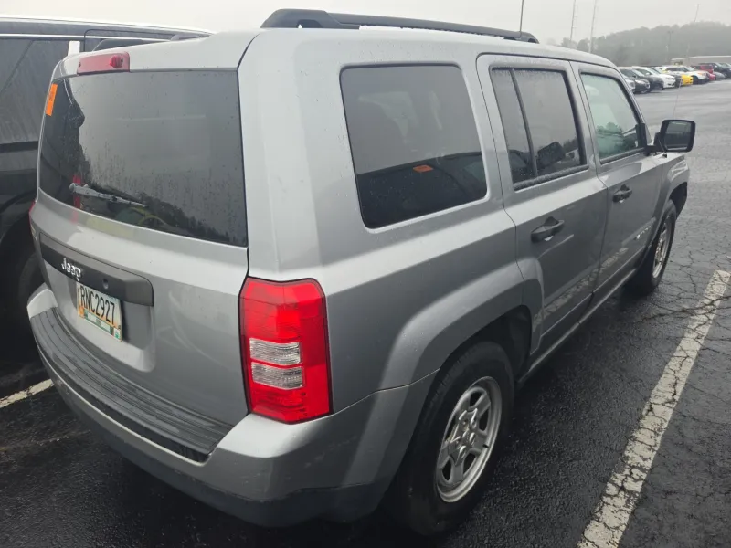 2017 Jeep Patriot - $6,800
