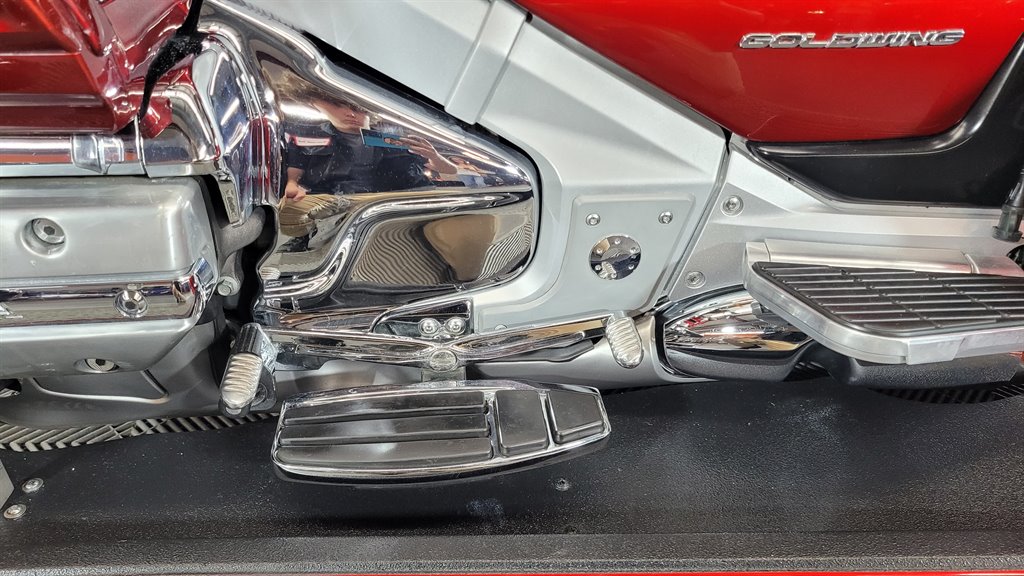 2010 Honda Goldwing GL1800 Road - $25,000