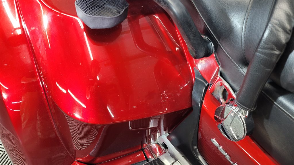 2010 Honda Goldwing GL1800 Road - $25,000