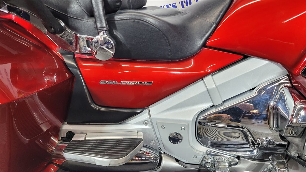 2010 Honda Goldwing GL1800 Road - $25,000