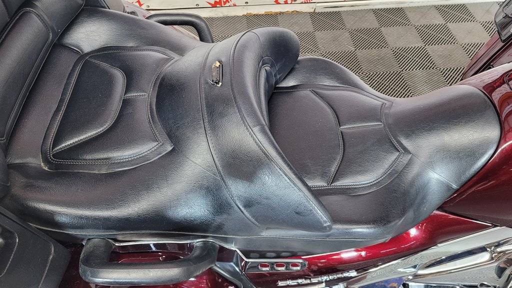 2008 Honda Gold Wing - $20,000